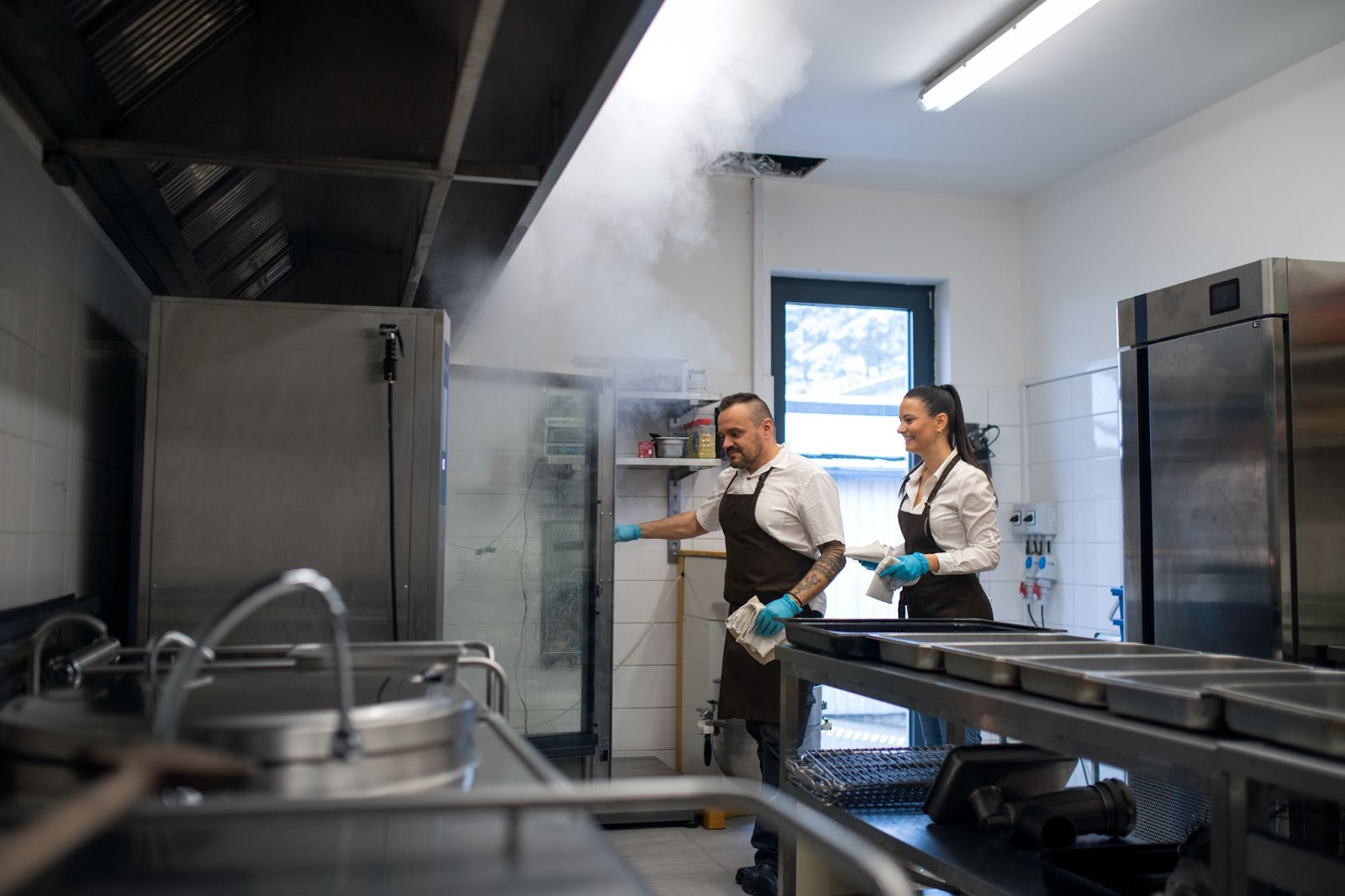 How Regular Hood Cleaning Boosts Air Quality in Restaurants